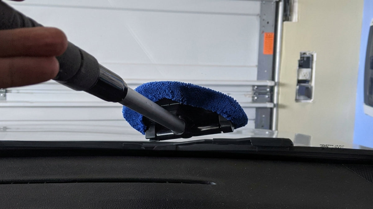 Atteint chaque recoin, même la lunette arrière
